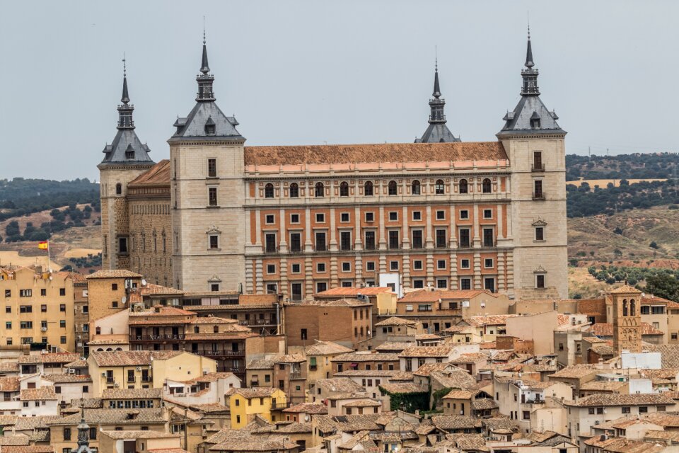 El alcázar landmark historical