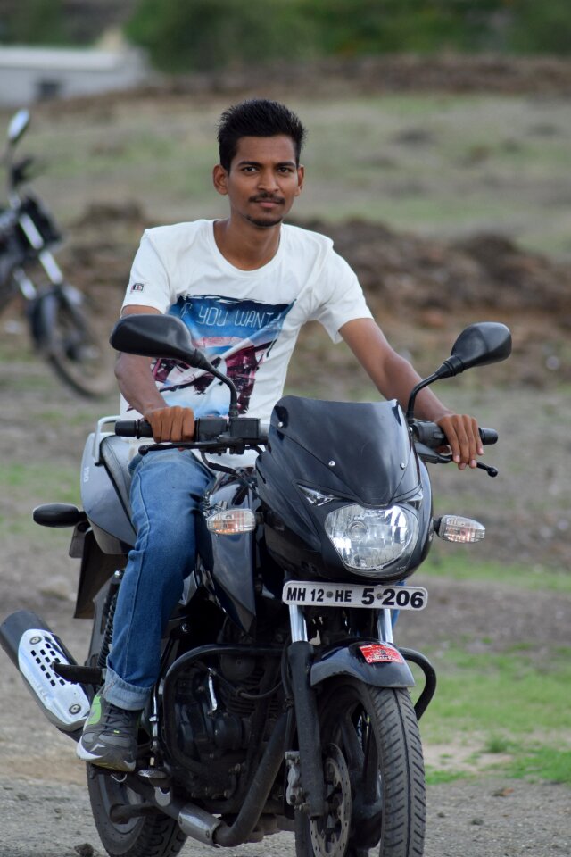 Hurry road biker