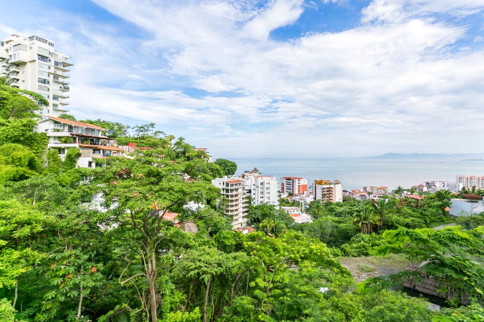 Landscape travel bay