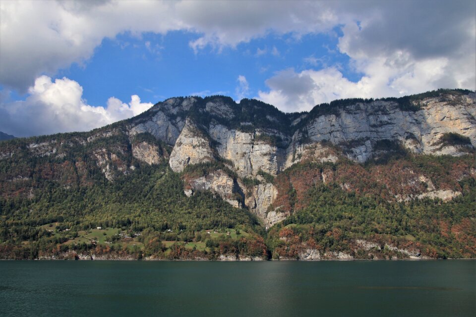 Tops mountains rocks