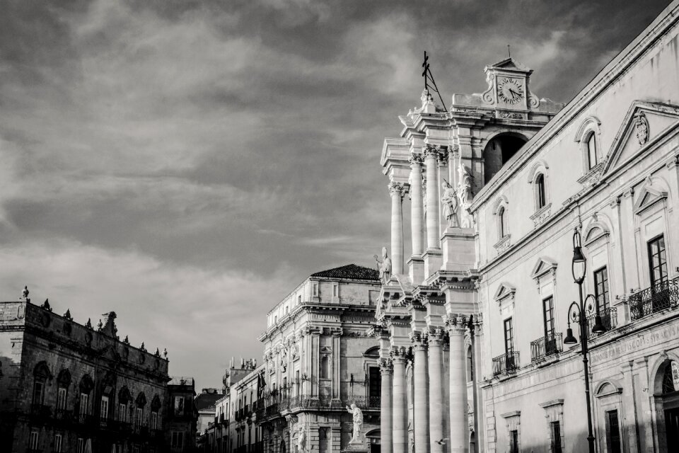 Cathedral tourism blackandwhite