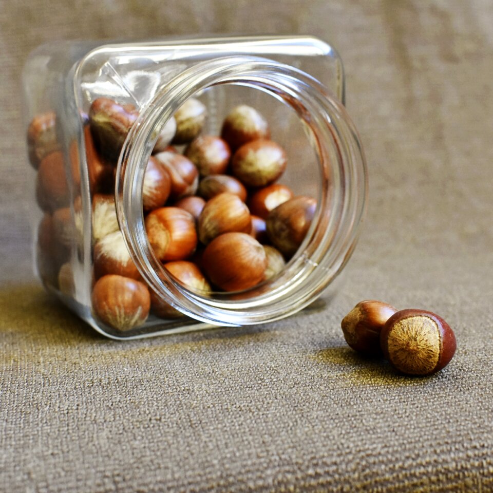Nut vitamins dieting