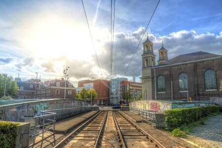 Sun urban tracks