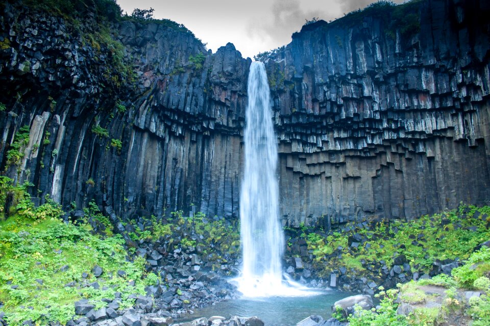 Natural cascade flowing