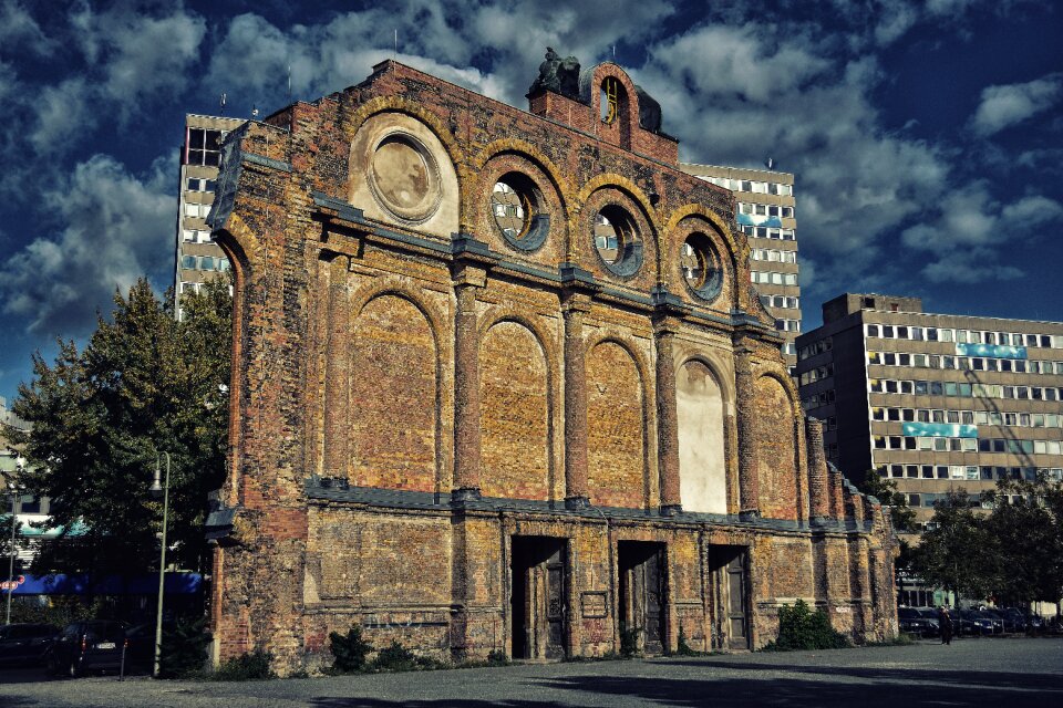 Railway station s bahn ruin photo