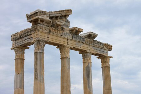 Building antiquity columnar