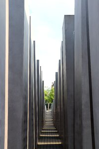 Monument summer sun