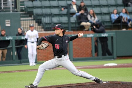 Pitch college play
