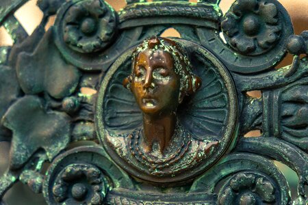 Forging trim bronze