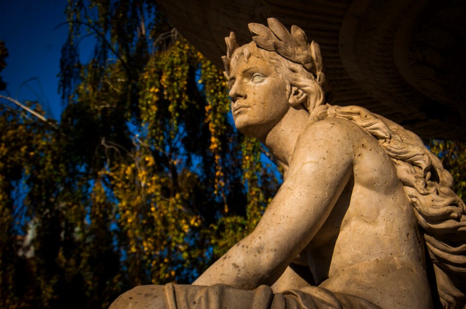Thought statue autumn