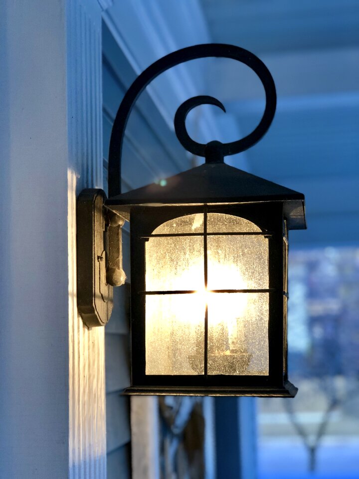 Light on porch light home