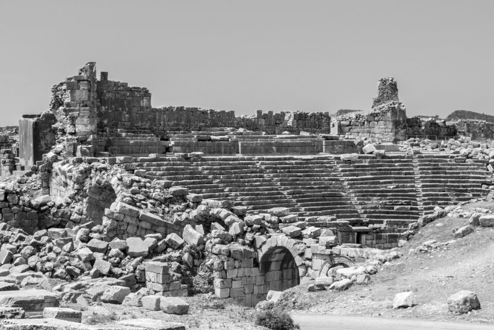 Theatre architecture turkey