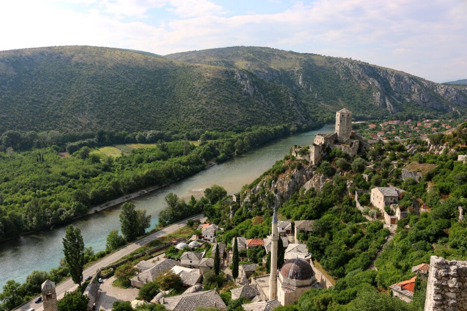 Building middle ages city