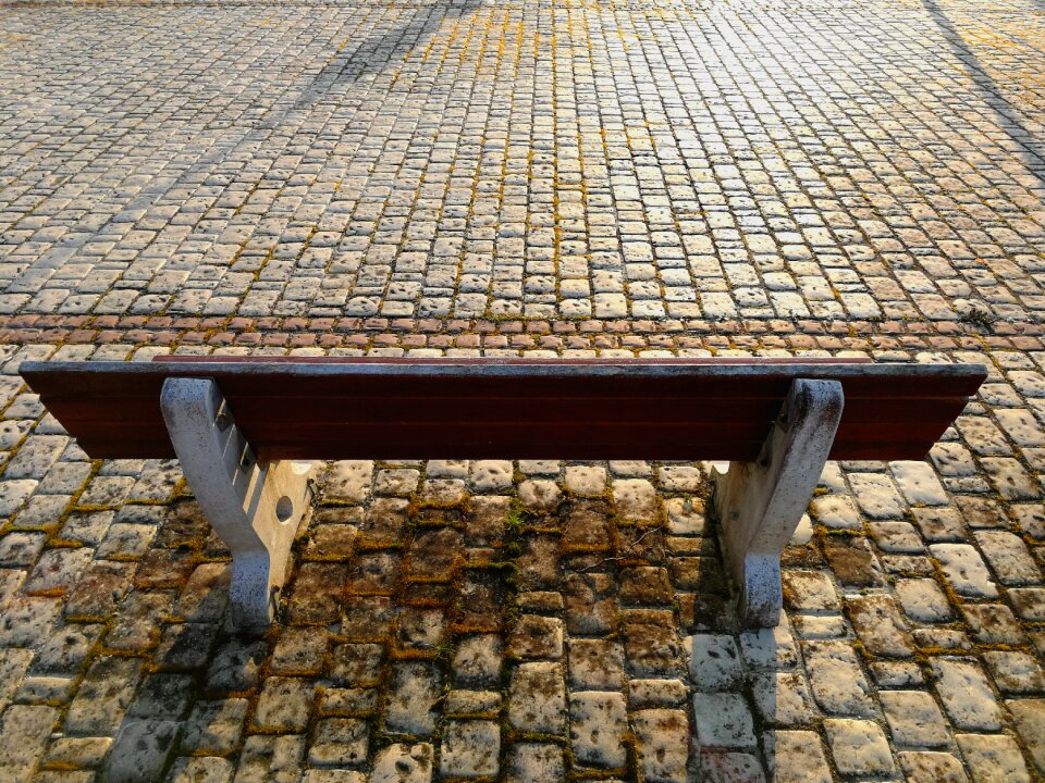 Perspective public bench based