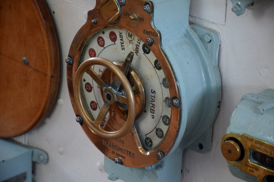 Sea navigation management