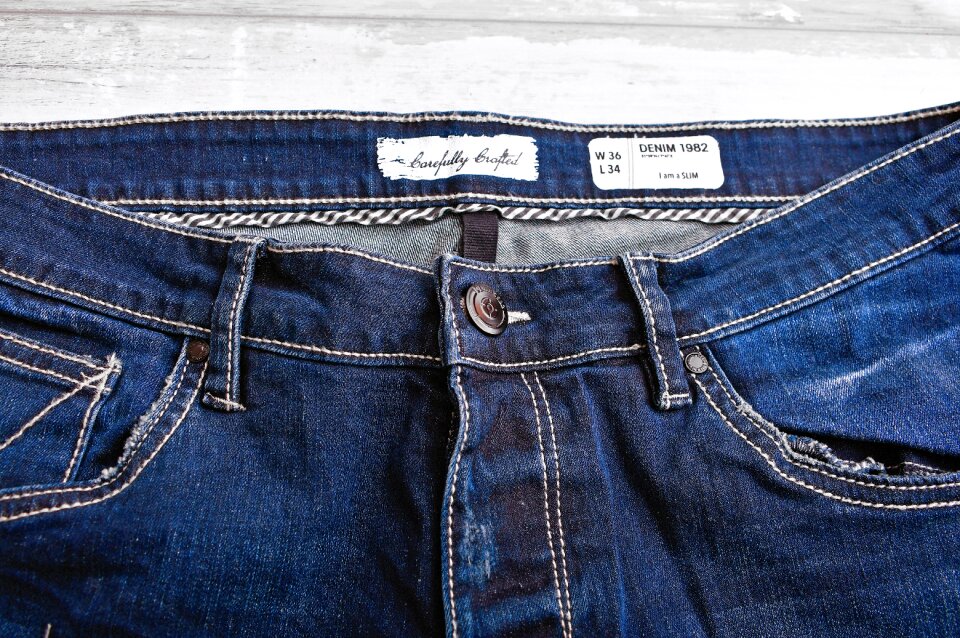 Fashion textile pants
