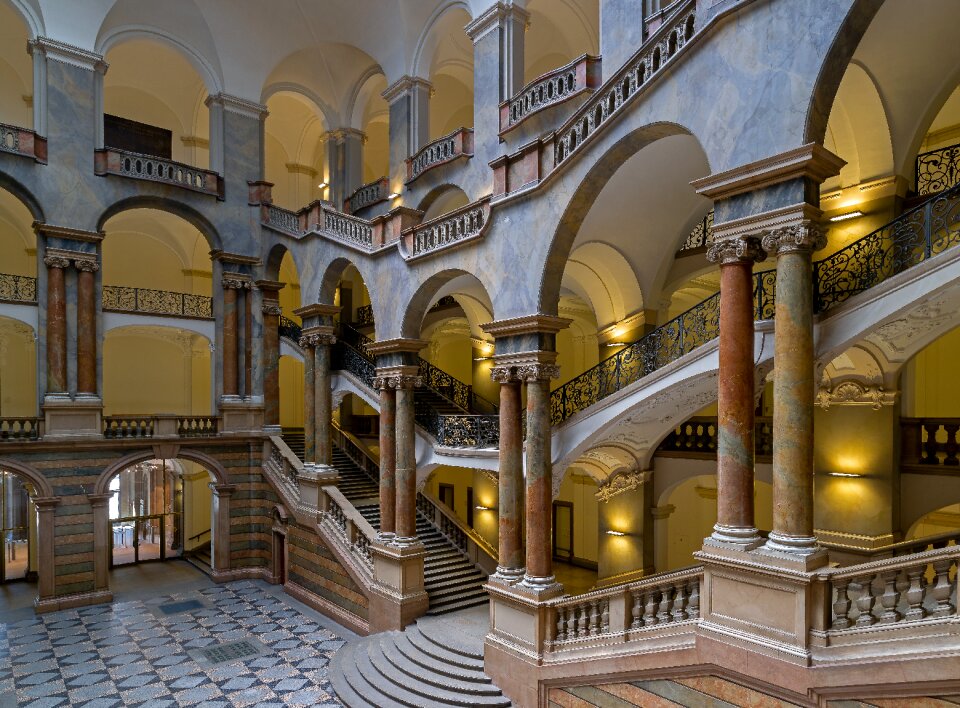 Stairs emergence palace of justice