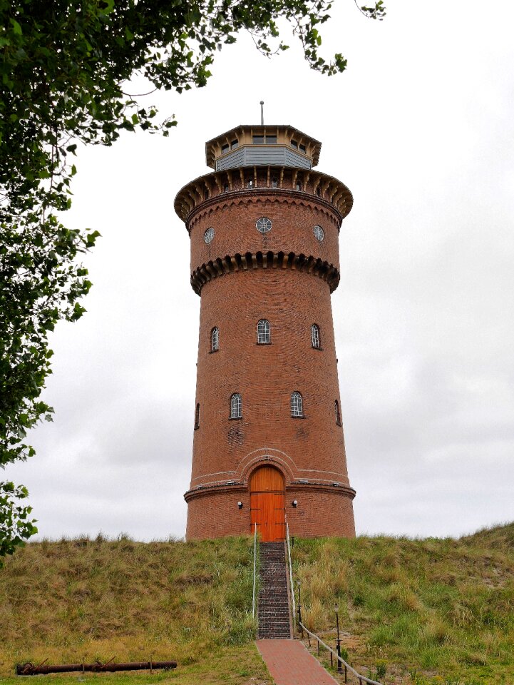 North sea museum monument