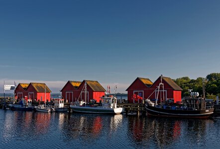 Lighting port boats