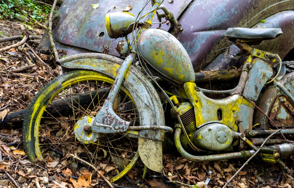 Oldtimer wreck rusted