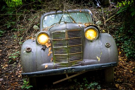 Oldtimer wreck rusted