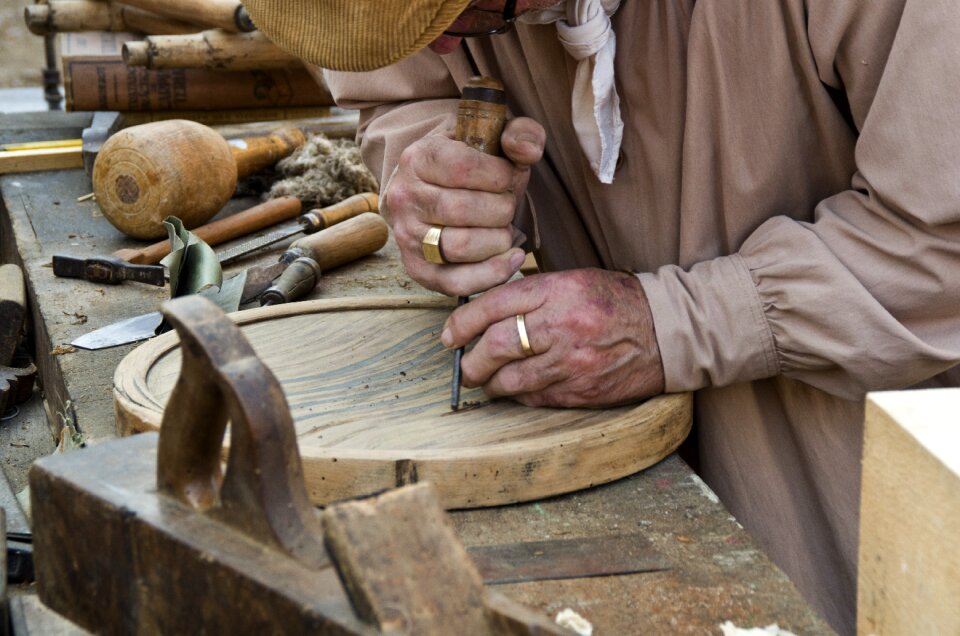 Wood work carving wood draw in wood