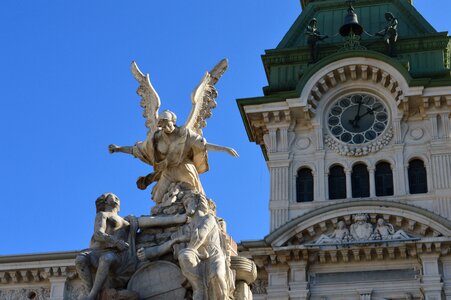 Monuments italy sky