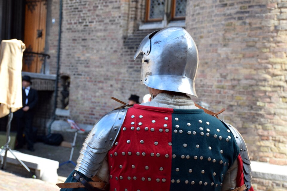 Helmet armor knight