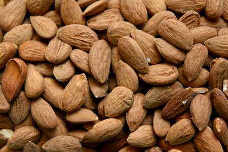 Bake healthy nuts