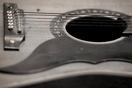 Instrument sound acoustic