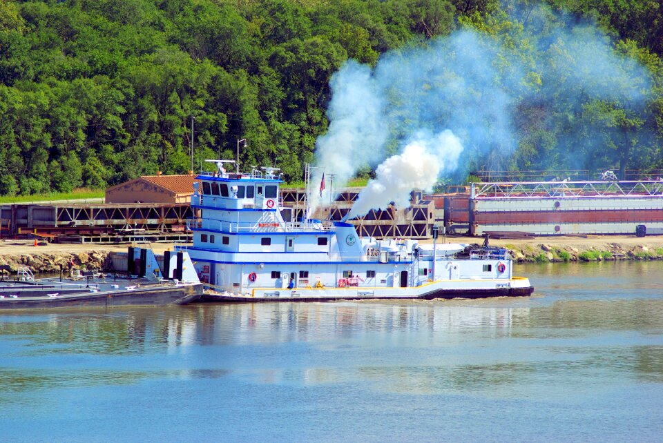 Illinois river boat