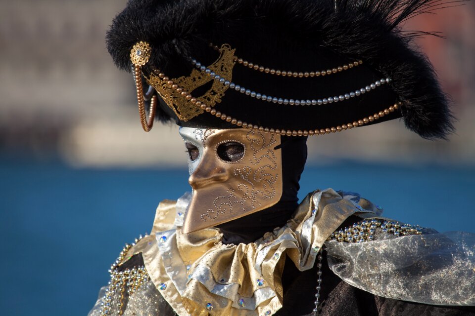 Costume portrait nose
