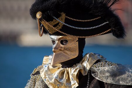 Costume portrait nose