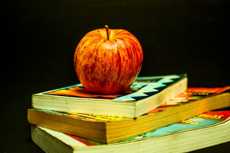 Apple royal black apple black healthy