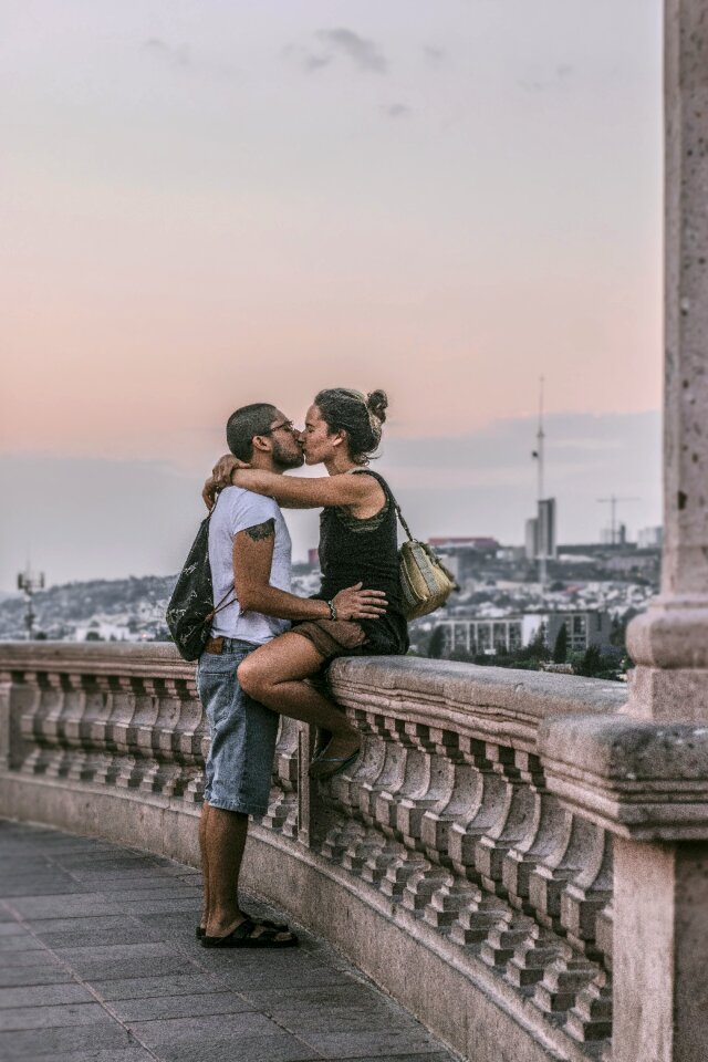 Sunset romantico relationship