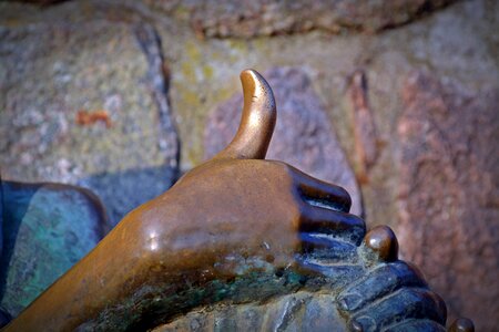 Sculpture schalk statue