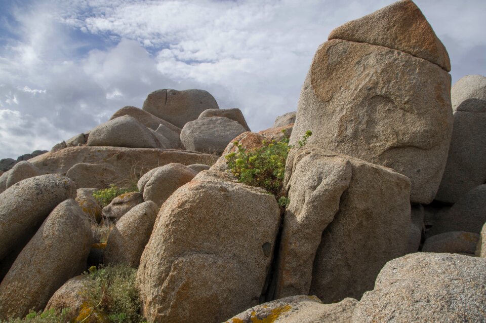 Blocks rocks granite