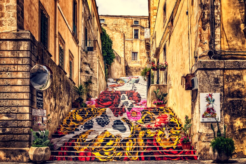Italy street art alley