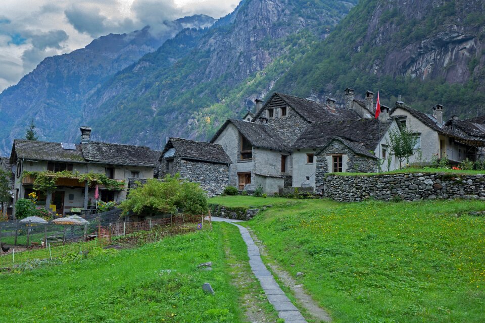 Val bavona val maggia house