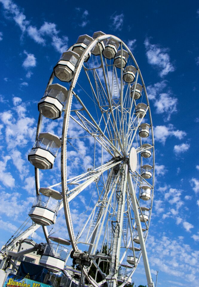 Entertainment round amusement park