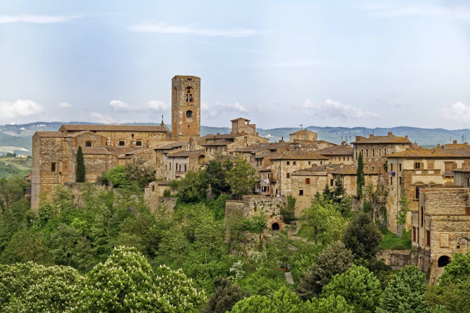 Colle di val d'elsa historic center panorama