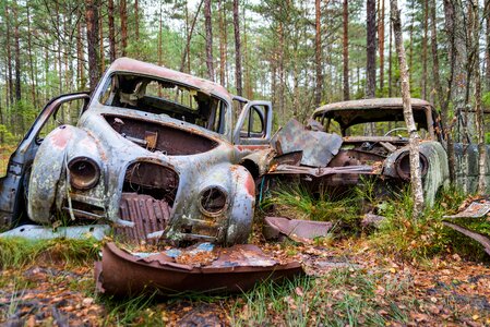 Old automobile vehicle