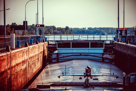 Frachtschiff cargo vessel create