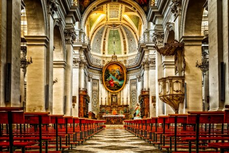 Religion structures catholic
