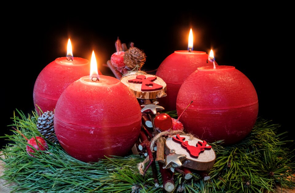 Christmas jewelry candles fourth candle