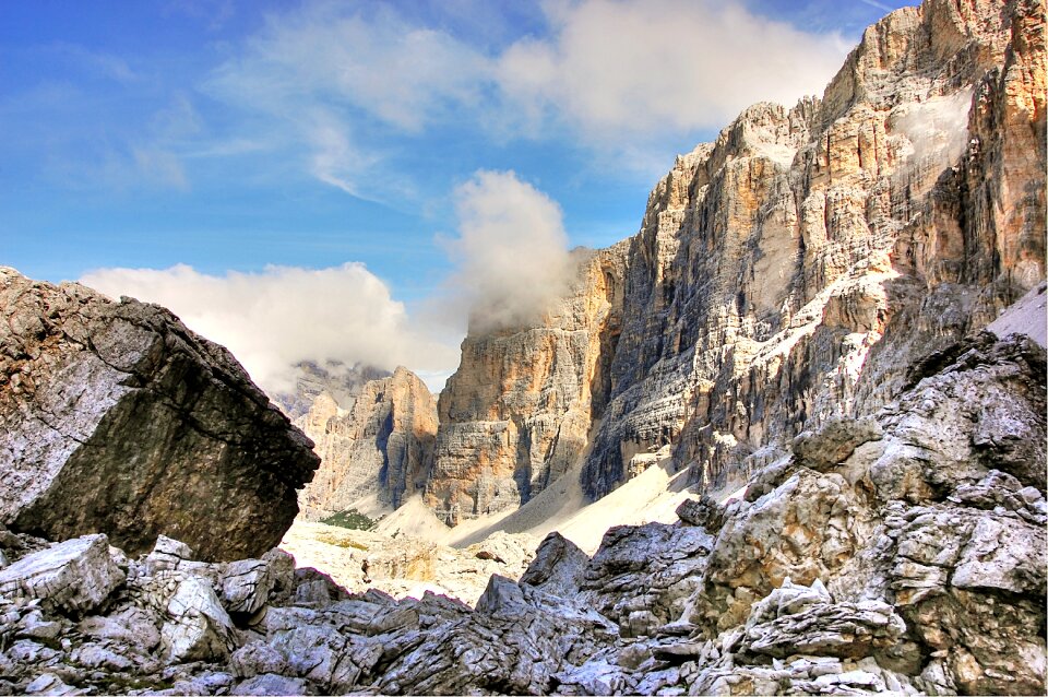 South tyrol the falzarego pass viewpoint