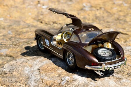 Model old timer wheel