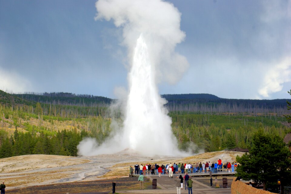Basin yellowstone national