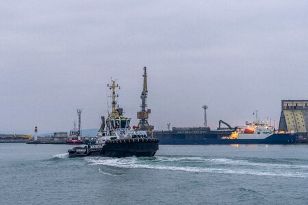Cargo sea shipping