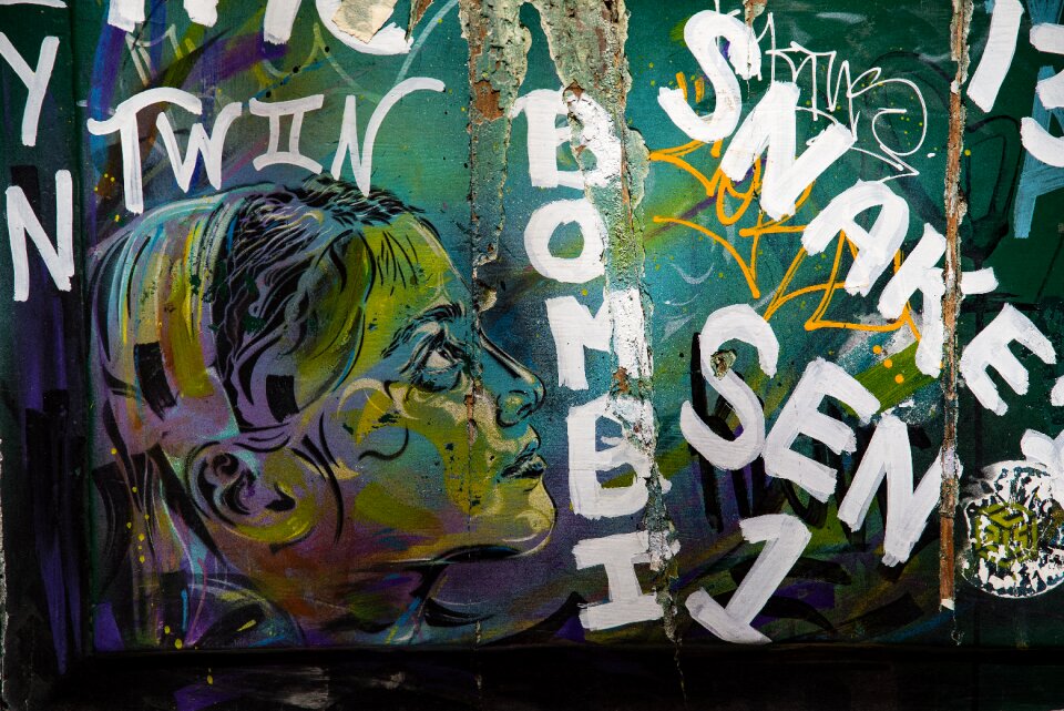 Wall painting woman